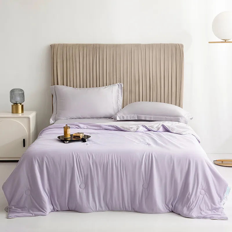 Ultra-Thin Machine Washable Cooling Silk Summer Blanket