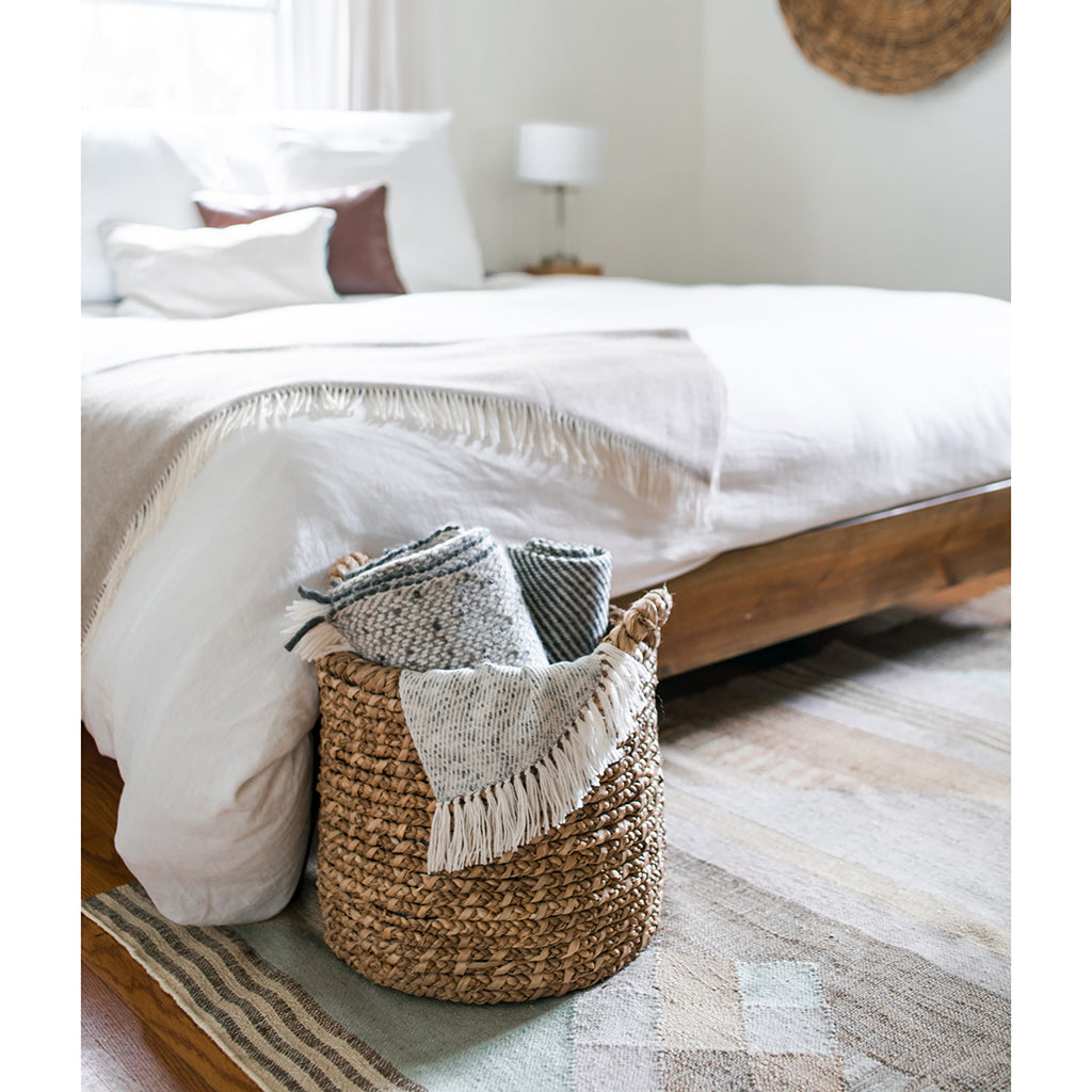 Handcrafted Chunky Alpaca Throw Blanket | Peruvian Artisan Series